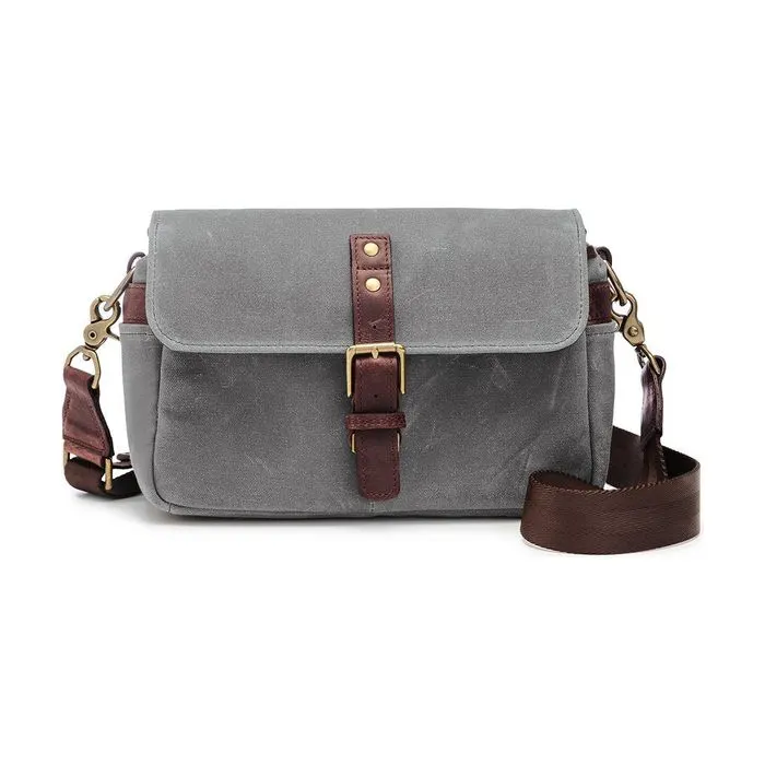 The Bowery — Toile · Smoke